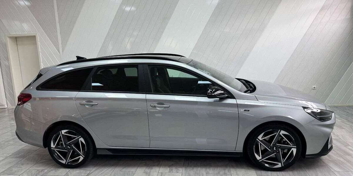 Hyundai i30 21.309 km 24.950 € Liebenburg 38704