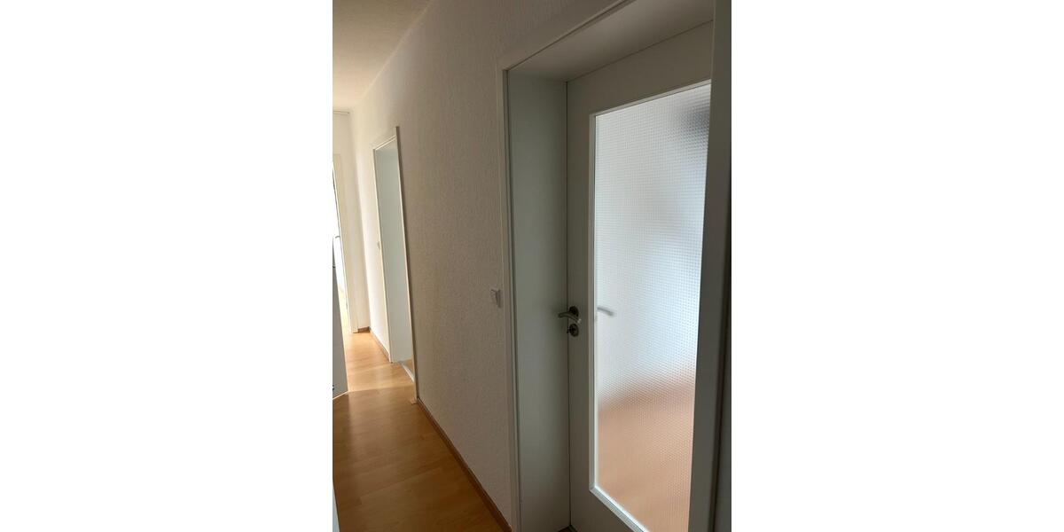 Dachgeschoßwohnung Braunschweig Lehndorf-Watenbüttel - 4 Zimmer, 120 m&sup2;, 1.140&euro; | Angebot:24628717