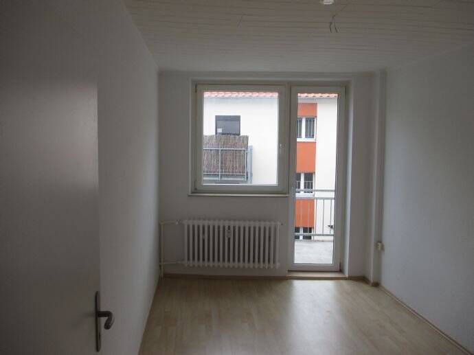 Etagenwohnung Hildesheim Neustadt - 4 Zimmer, 85 m&sup2;, 850&euro; | Angebot:26107260