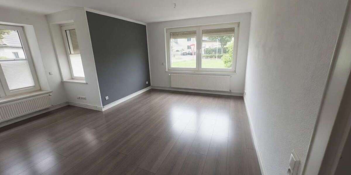 Etagenwohnung Hildesheim Himmelsthür - 4 Zimmer, 85 m&sup2;, 920&euro; | Angebot:26584118