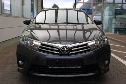 Toyota Corolla 178.000 km 6.999 &euro; Wolfenbüttel 38304