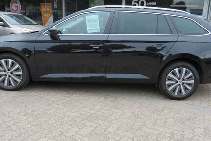 Skoda Superb 40 km 36.990 € Wendeburg 38176