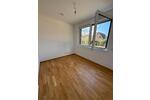 Moderne Erdgeschoßwohnung in Peine mit Terrasse und eigenem Gartenanteil