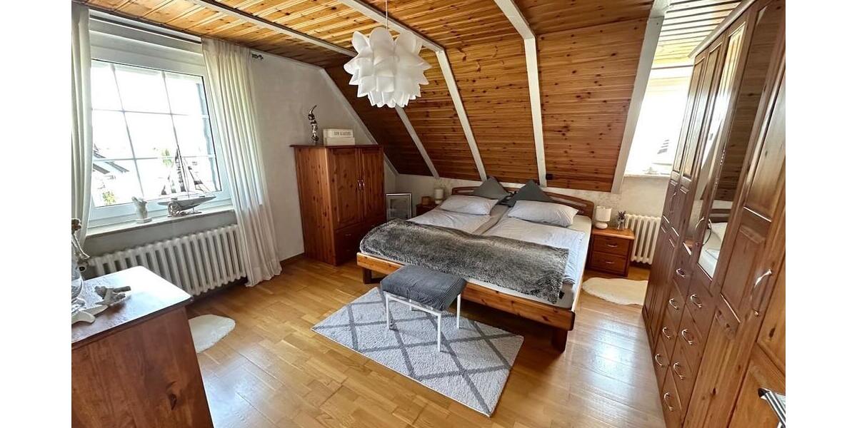 Idyllisches Wohnen in Feldrandlage - Zweifamilienhaus Bad Salzdetfurth Breinum | Angebot:25921835