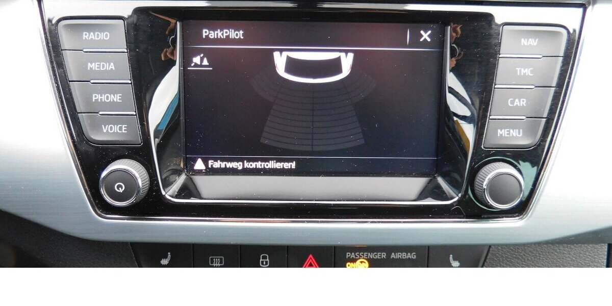 Skoda Fabia 1.0 Ambition TSI BMT Navi Klima 41.500 km 14.990 &euro; Vordorf 38533