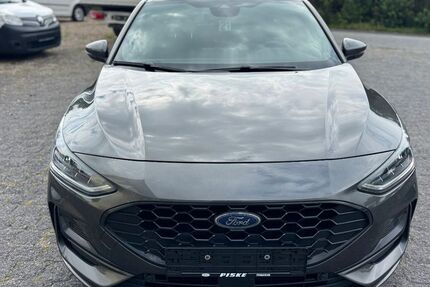 Ford Focus 155.000 km 14.699 € Goslar/Oker 38644