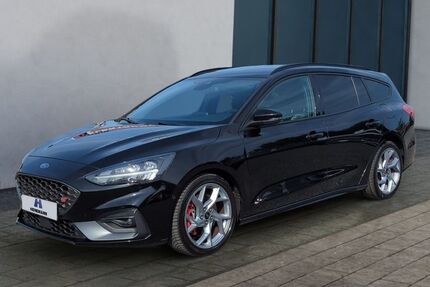 Ford Focus 43.140 km 24.690 &euro; Goslar 38644