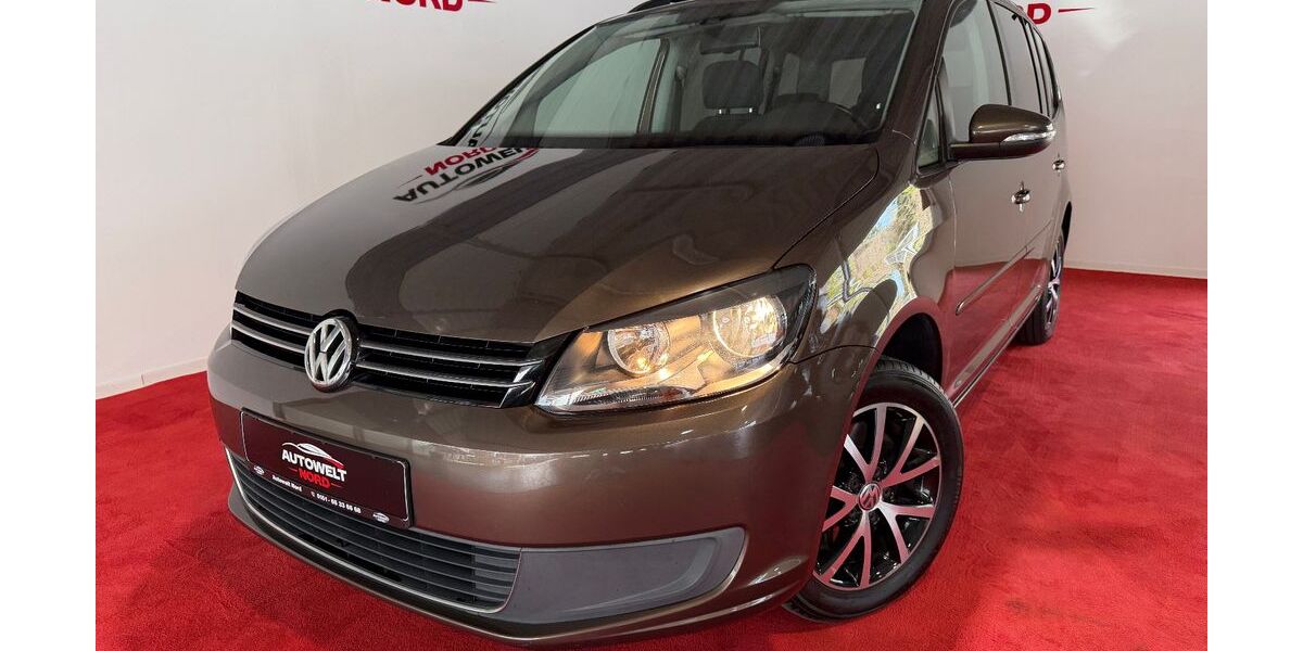 VW Touran 101.750 km 8.490 &euro; Braunschweig 38112