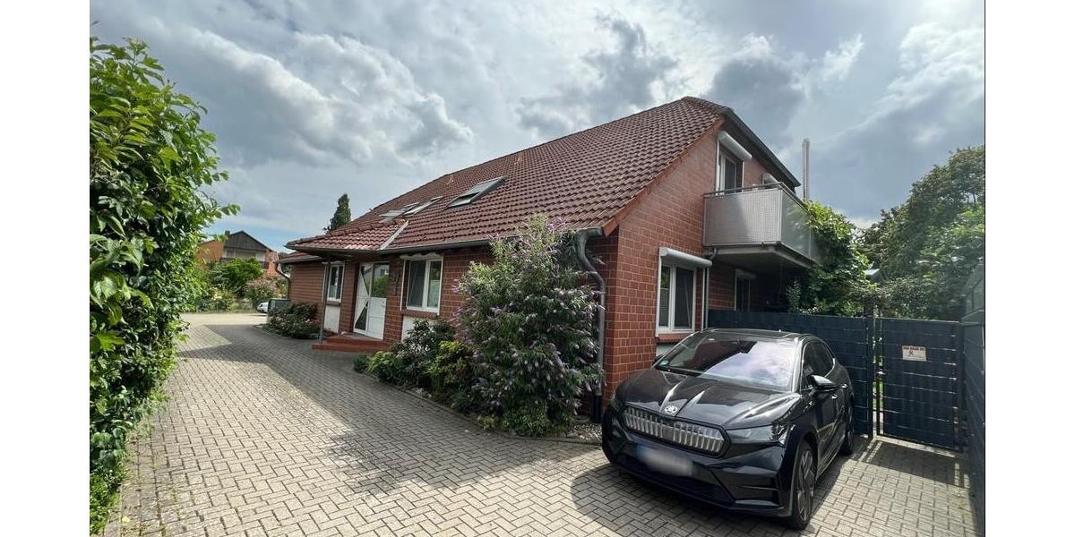 In ruhiger Lage - Dachgeschoßwohnung Wendeburg Wendeburg | Angebot:27230003
