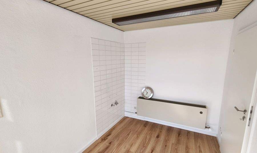 Gewerbeobjekt Edemissen Wipshausen - 6 Zimmer, 150 m&sup2;, 1.125&euro; | Angebot:25735321