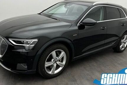 Audi e-tron 23.800 km 37.900 € Peine 31226