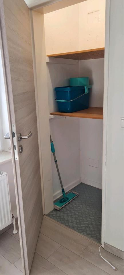 2 Zimmer Wohnung mit Balkon und Autostellplatz, in SZ Krähenriede