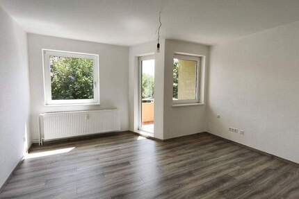 Wohnung Salzgitter Lebenstedt - 3 Zimmer, 60 m&sup2;, 359&euro; | Angebot:24036763