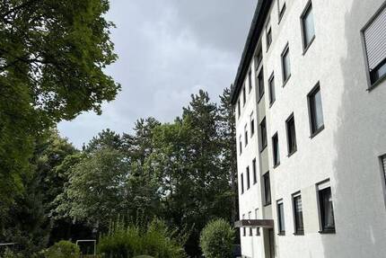 Gemütliche 2 ZKnB DachWohnung in Augsburg Haunstetten