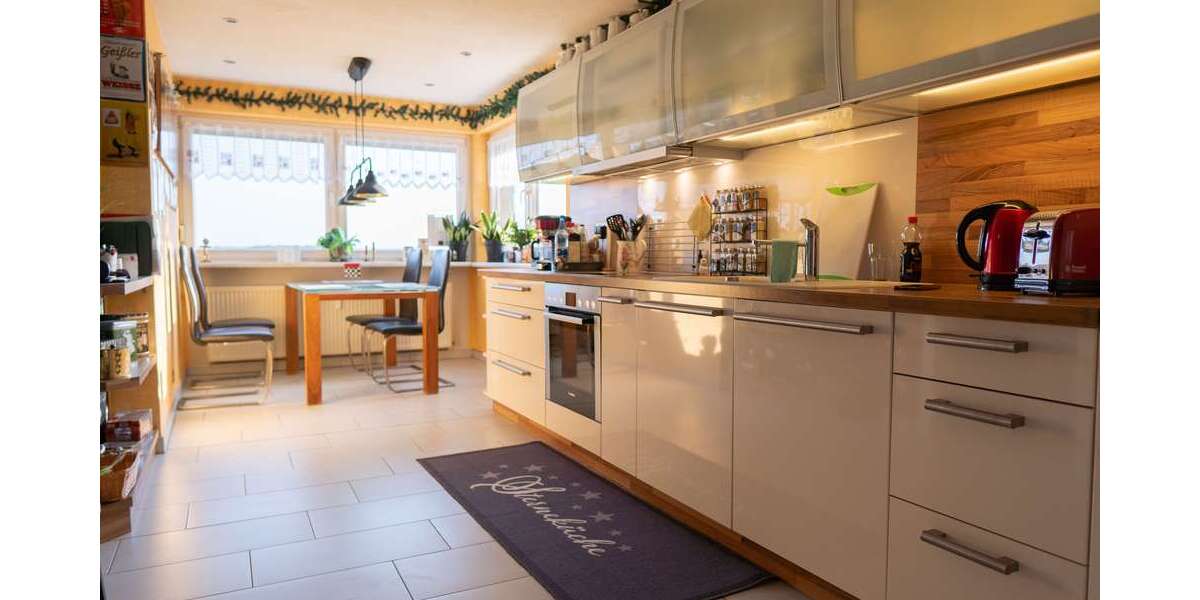 Etagenwohnung Salzgitter Ortschaft Ost - 4 Zimmer, 94 m&sup2;, 185.000&euro; | Angebot:27121728