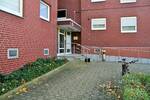 Neuer Preis ..... 2 Zimmer, Balkon plus Garage ... !!!