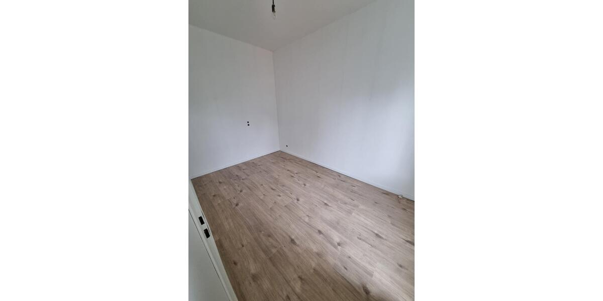Erdgeschoßwohnung Braunschweig Nordstadt - 3 Zimmer, 70 m&sup2;, 1.100&euro; | Angebot:25843903
