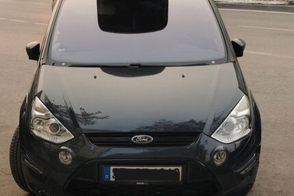 Ford S-Max 262.000 km 7.300 € Salzgitter 38226