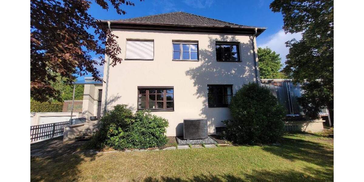 Einfamilienhaus Braunschweig Ölper - 7 Zimmer, 260 m&sup2;, 750.000&euro; | Angebot:23967384