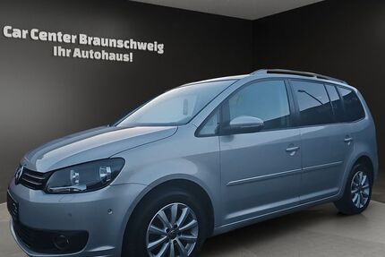 VW Touran 179.500 km 8.999 € Braunschweig 38120