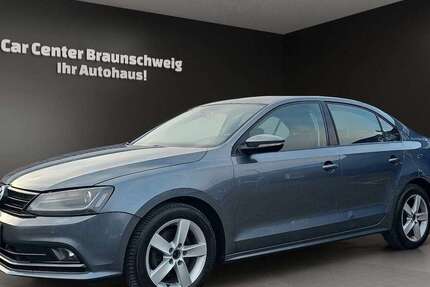 VW Jetta 293.445 km 4.999 &euro; Braunschweig 38120
