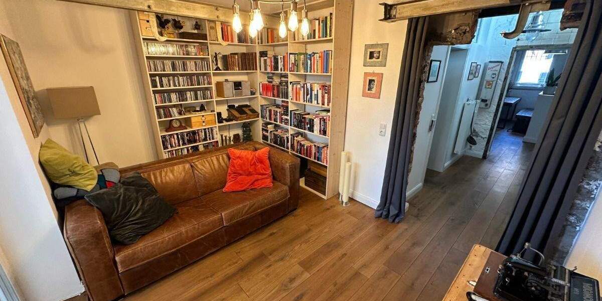 Reihenmittelhaus Hildesheim Ost - 4 Zimmer, 151 m&sup2;, 299.000&euro; | Angebot:25775109