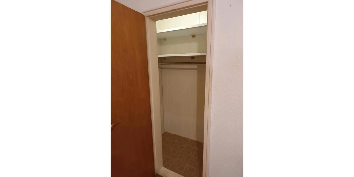 Etagenwohnung Salzgitter - 3 Zimmer, 65 m&sup2;, 78.000&euro; | Angebot:26739341