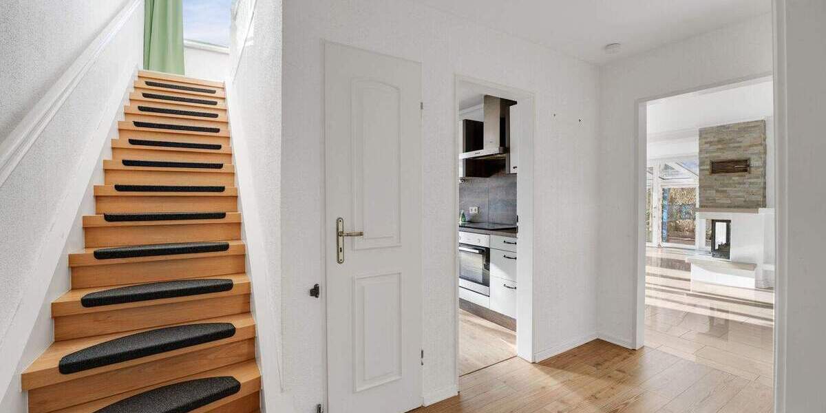 PROVISIONSFREI | Endhaus mit großem Garten in Top Lage - sofort bezugsfrei! 7 zimmer