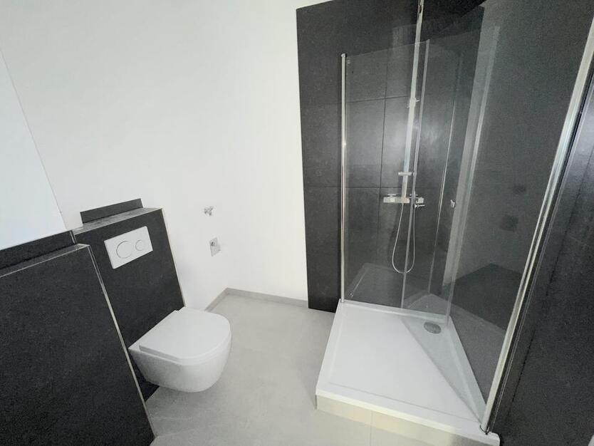 Moderne 2 Zimmer im kernsanierten Altbau