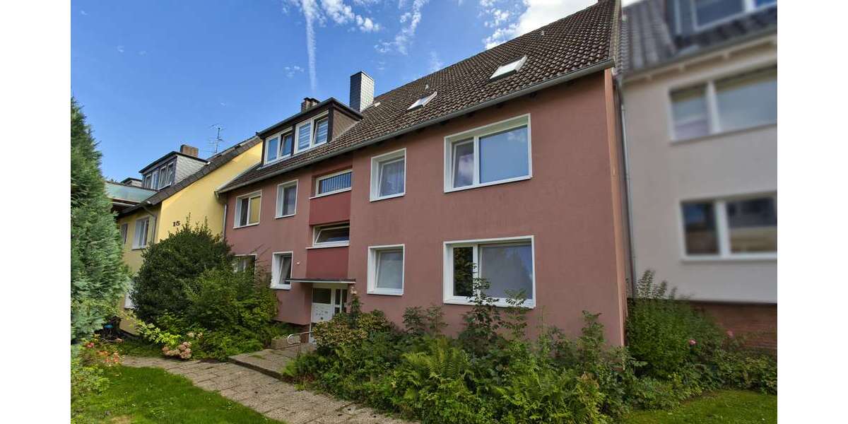 Einfamilienhaus Hildesheim Bockfeld - 18 Zimmer, 420 m&sup2;, 695.000&euro; | Angebot:27447227