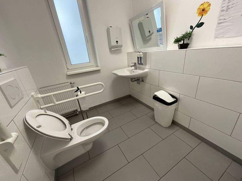 Wohn-und Geschäftshaus mit guter Verkehrsanbindung in Peine zimmer