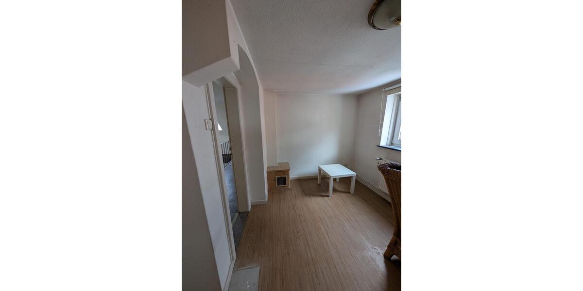 Reihenhaus Hildesheim - 5 Zimmer, 132 m&sup2;, 1.450&euro; | Angebot:26202208