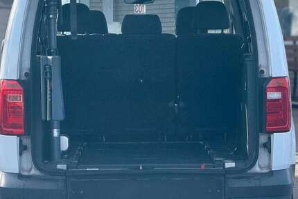 VW Caddy 182.000 km 15.900 &euro; Salzgitter 38259