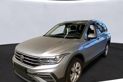 VW Tiguan Allspace 33.829 km 29.490 &euro; Braunschweig 38118