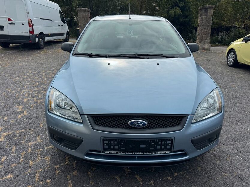 Ford Focus 119.000 km 2.999 € Goslar/Oker 38644