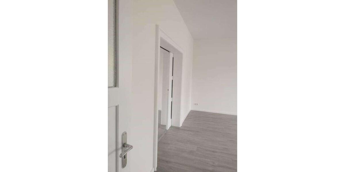 Etagenwohnung Salzgitter Ortschaft Südost - 5 Zimmer, 136 m&sup2;, 750&euro; | Angebot:25648239