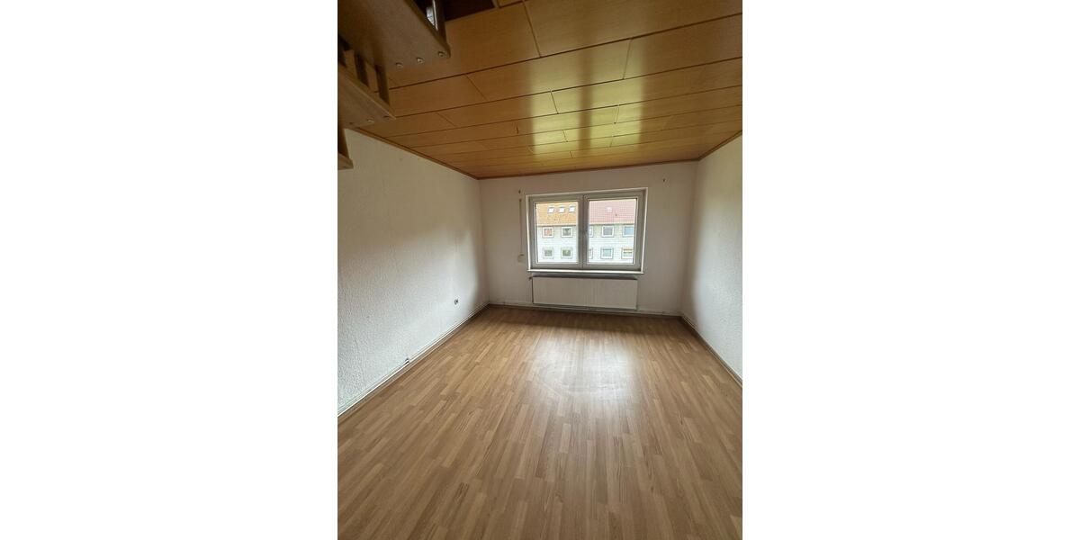 Etagenwohnung Salzgitter Ortschaft Südost - 4 Zimmer, 73 m&sup2;, 700&euro; | Angebot:25749097