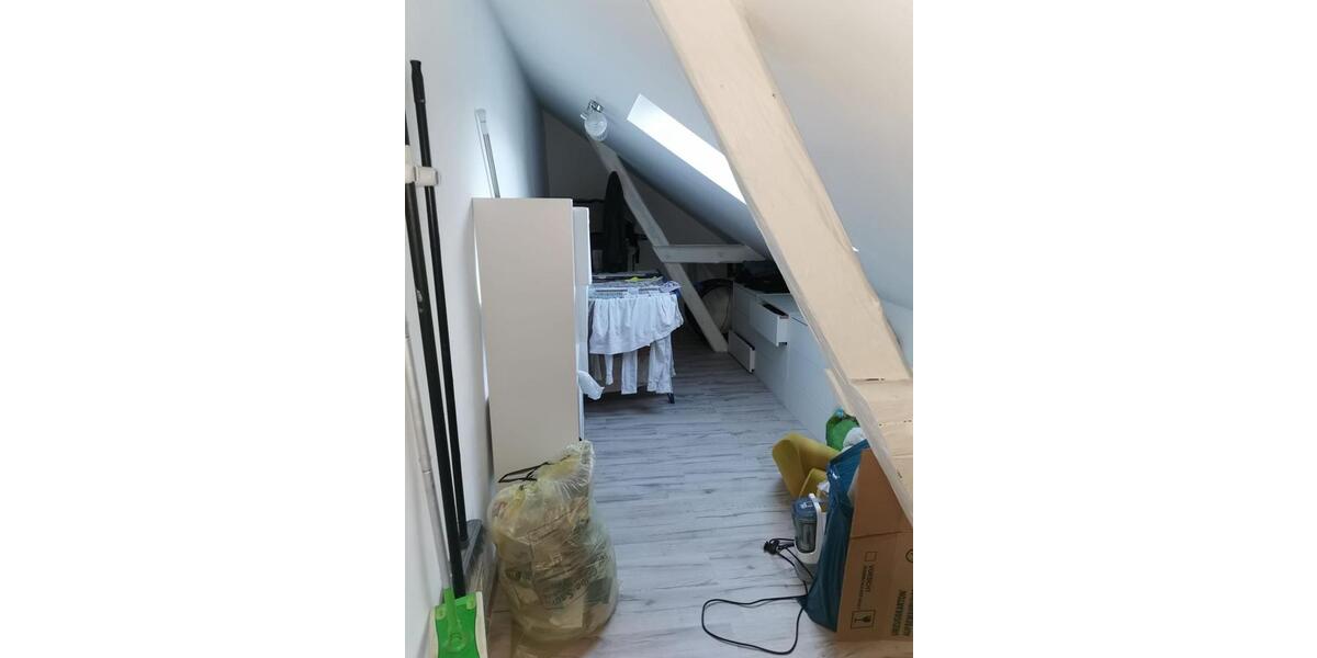 Große 4- Zimmer Dachgeschosswohnung im Zentrum von Wendeburg 4 zimmer