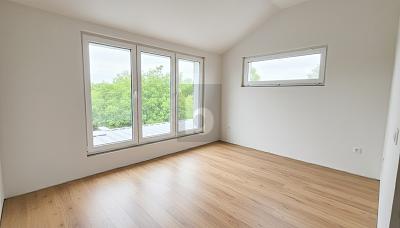 ENERGIEEFFIZIENTES PENTHOUSE MIT SONNENTERRASSE - Einfamilienhaus Holle | Angebot:26713723