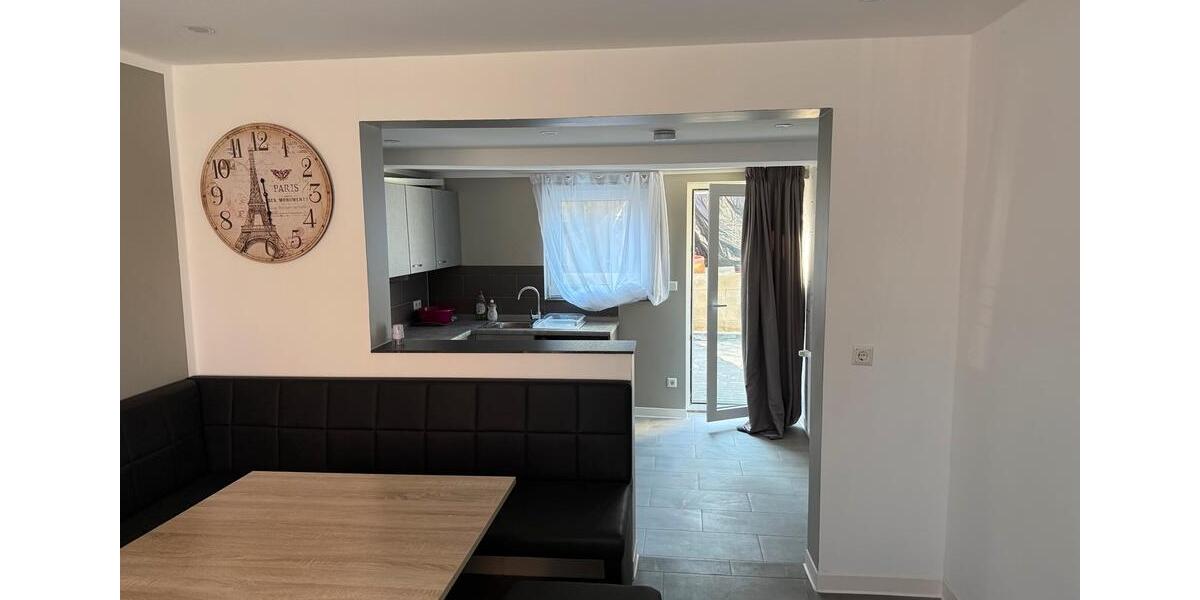 Doppelhaushälfte Baddeckenstedt - 5 Zimmer, 180 m&sup2;, 1.300&euro; | Angebot:26229523