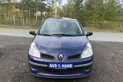 Renault Clio 97.000 km 2.200 &euro; Goslar 38644
