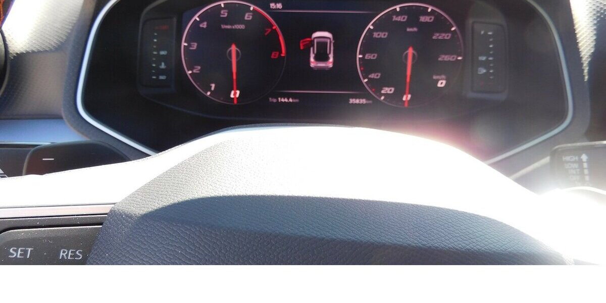 Seat Arona 1.0 FR-Line TSI BMT DSG Klima Navi 35.800 km 17.690 &euro; Vordorf 38533