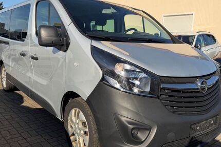 Opel Vivaro 297.000 km 15.900 &euro; Salzgitter 38229