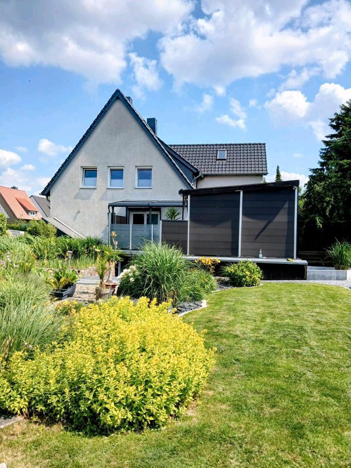 Einfamilienhaus mit großem Garten