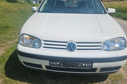VW Golf 203.000 km 3.200 € Schellerten OT Wendhausen 31174