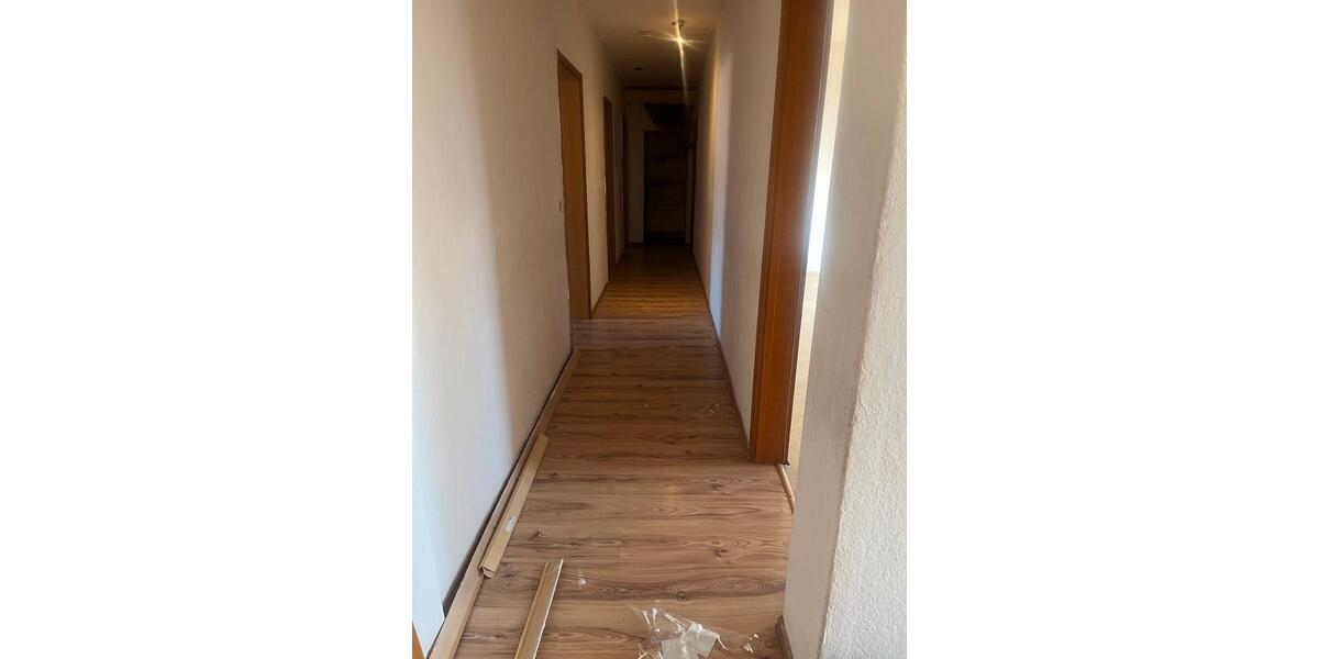 Erdgeschoßwohnung Börßum - 4 Zimmer, 100 m&sup2;, 700&euro; | Angebot:25479606
