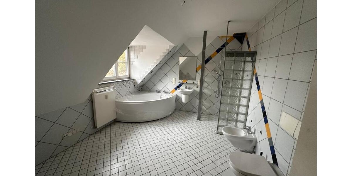 Gewerbeobjekt Hildesheim Oststadt/Stadtfeld - 5 Zimmer, 192 m&sup2;, 790&euro; | Angebot:26086047