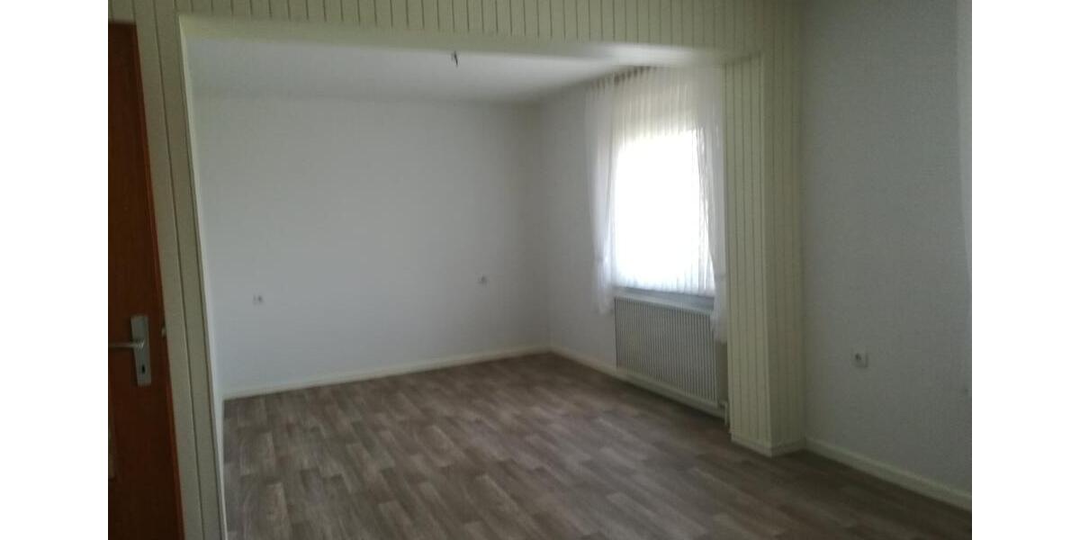Doppelhaushälfte Edemissen - 4 Zimmer, 120 m&sup2;, 780&euro; | Angebot:24670354