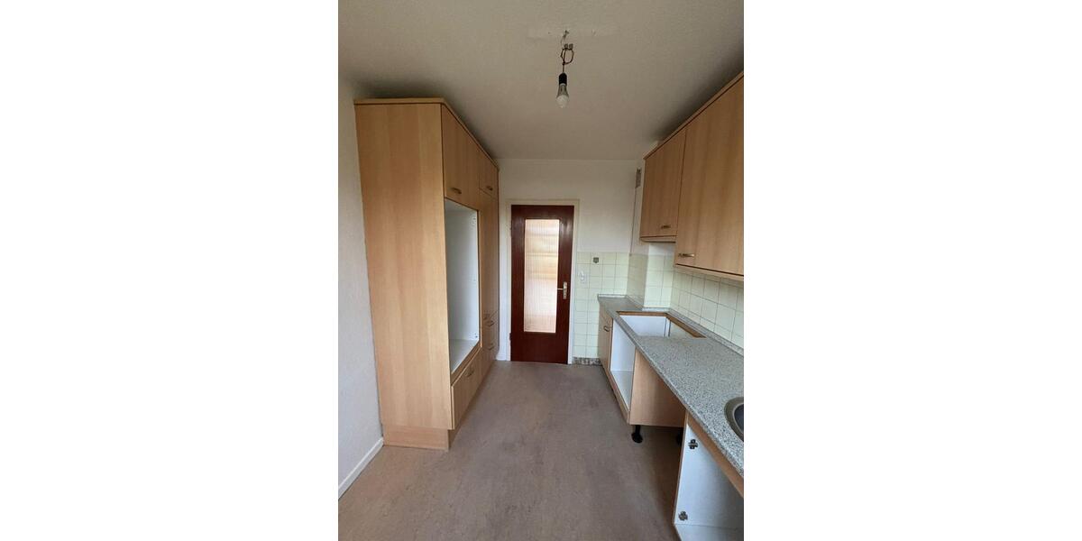 sonnige,sanierte 3-Zimmerwohnung, EG, sofort bezugsfrei, privat 3 zimmer