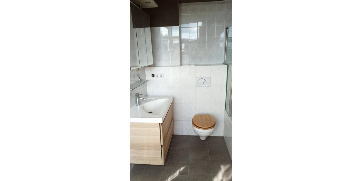 Etagenwohnung Braunschweig Östliches Ringgebiet - 4 Zimmer, 100 m&sup2;, 790&euro; | Angebot:27601747